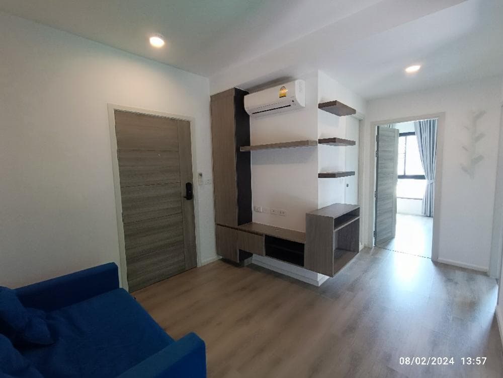 Photos