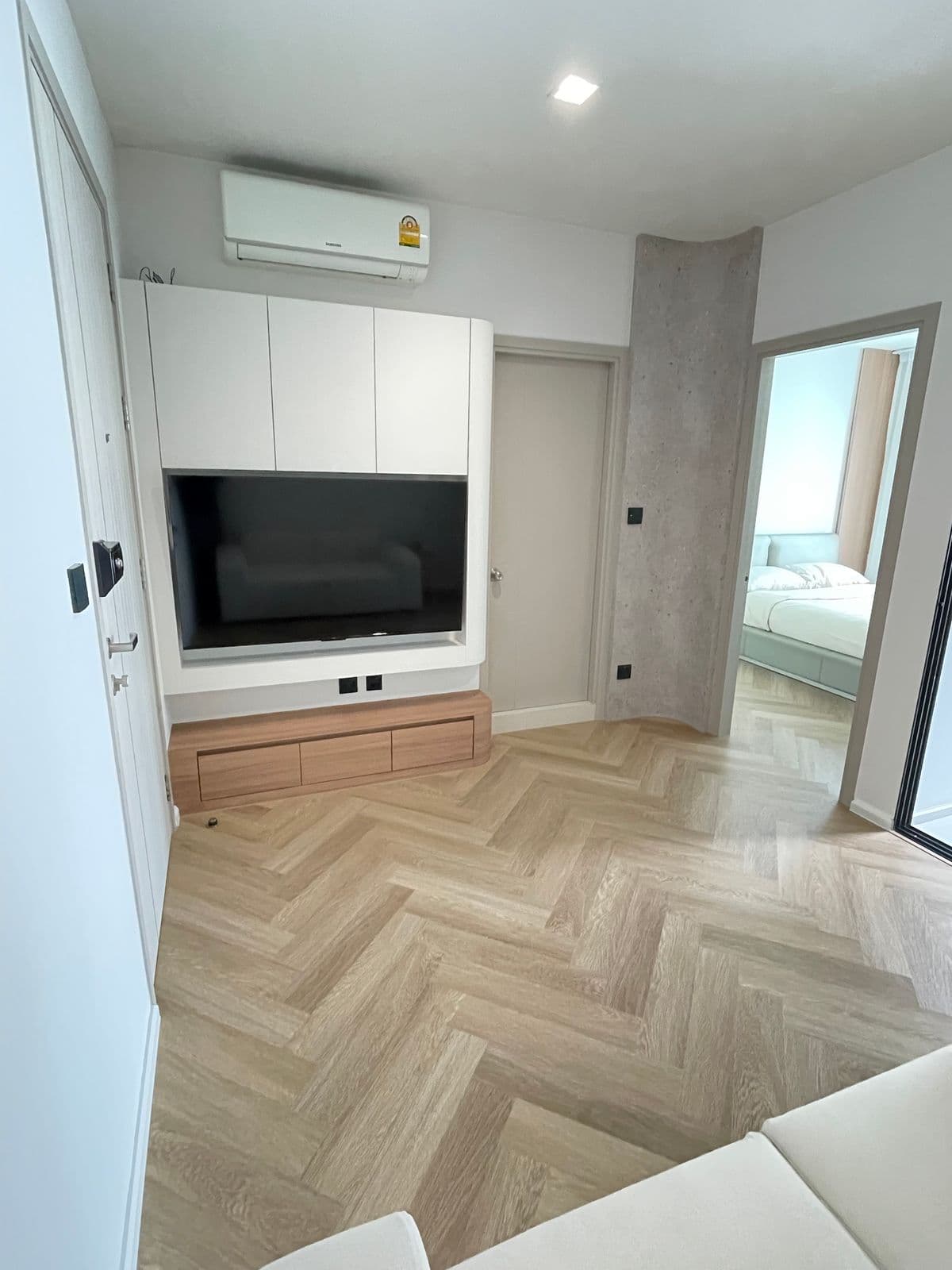 Photos