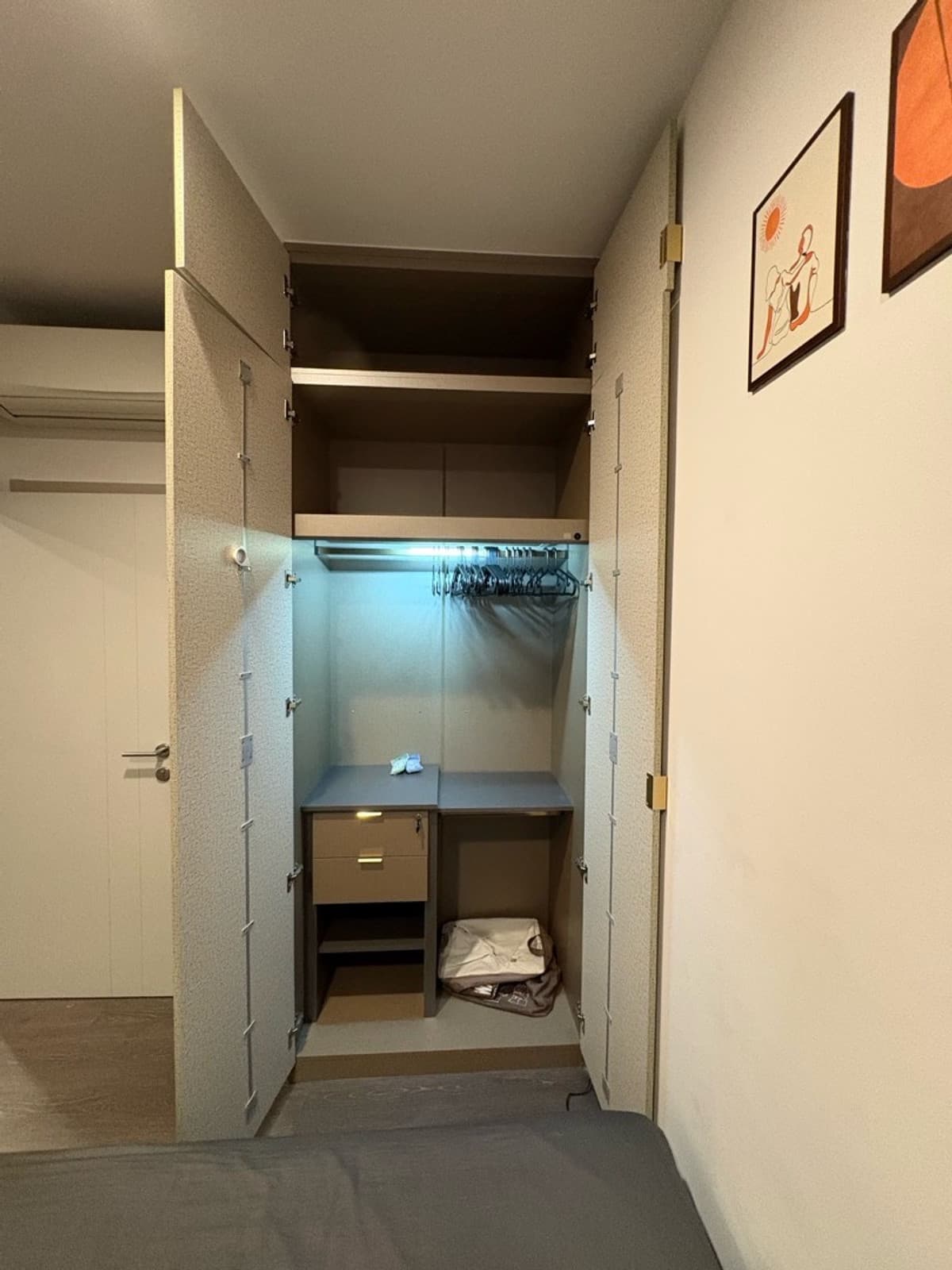 Photos