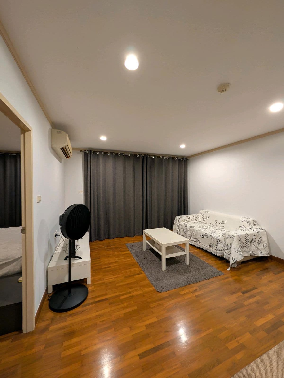 Photos