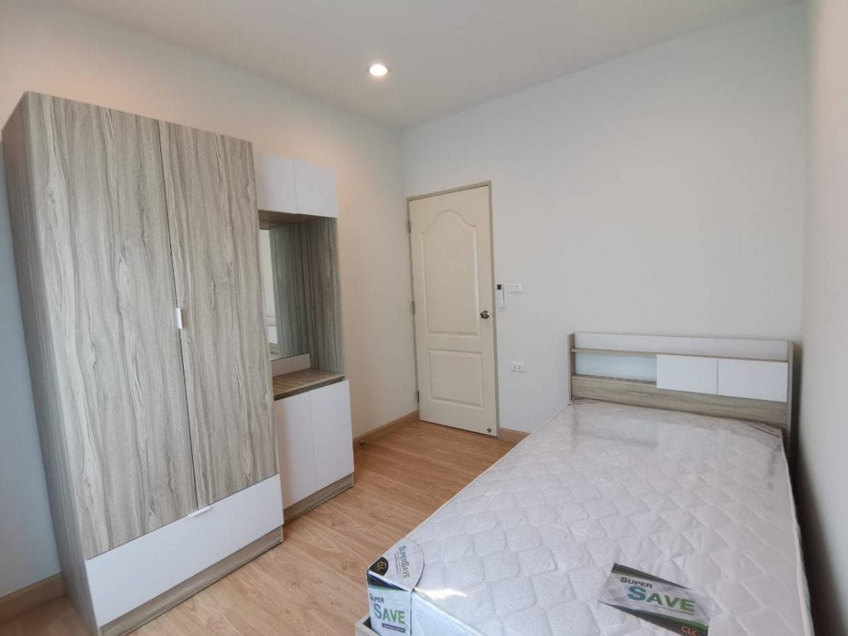 Photos