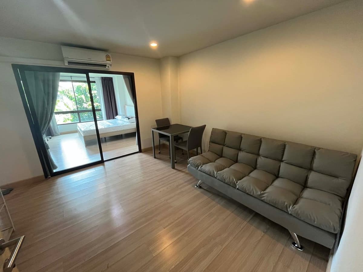 Photos