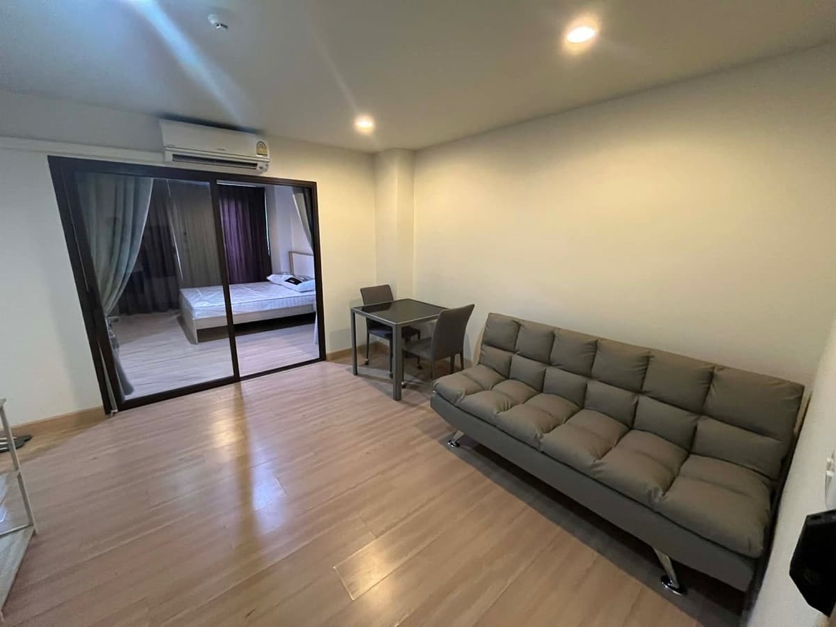 Photos