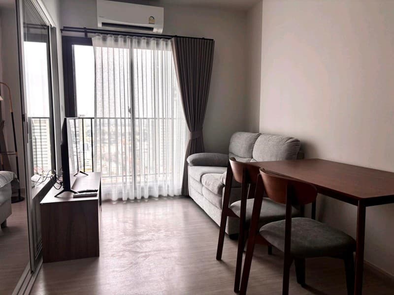 Photos
