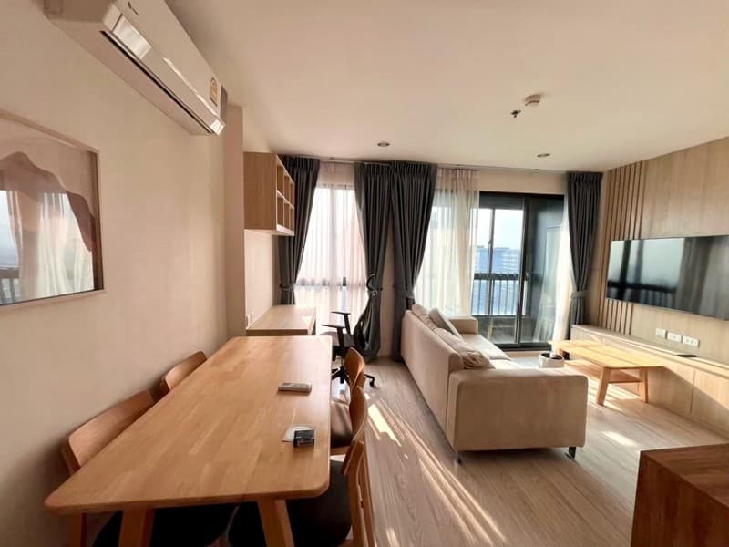 Photos