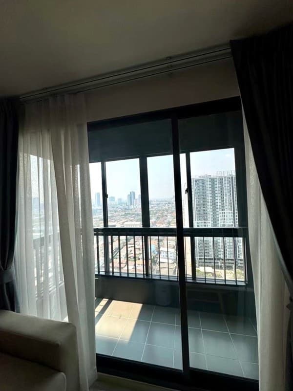 Photos
