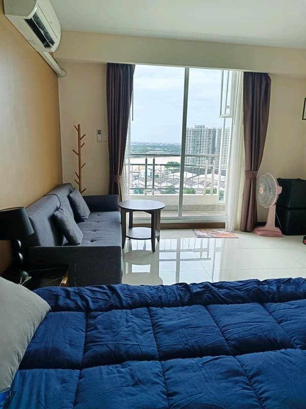 Photos