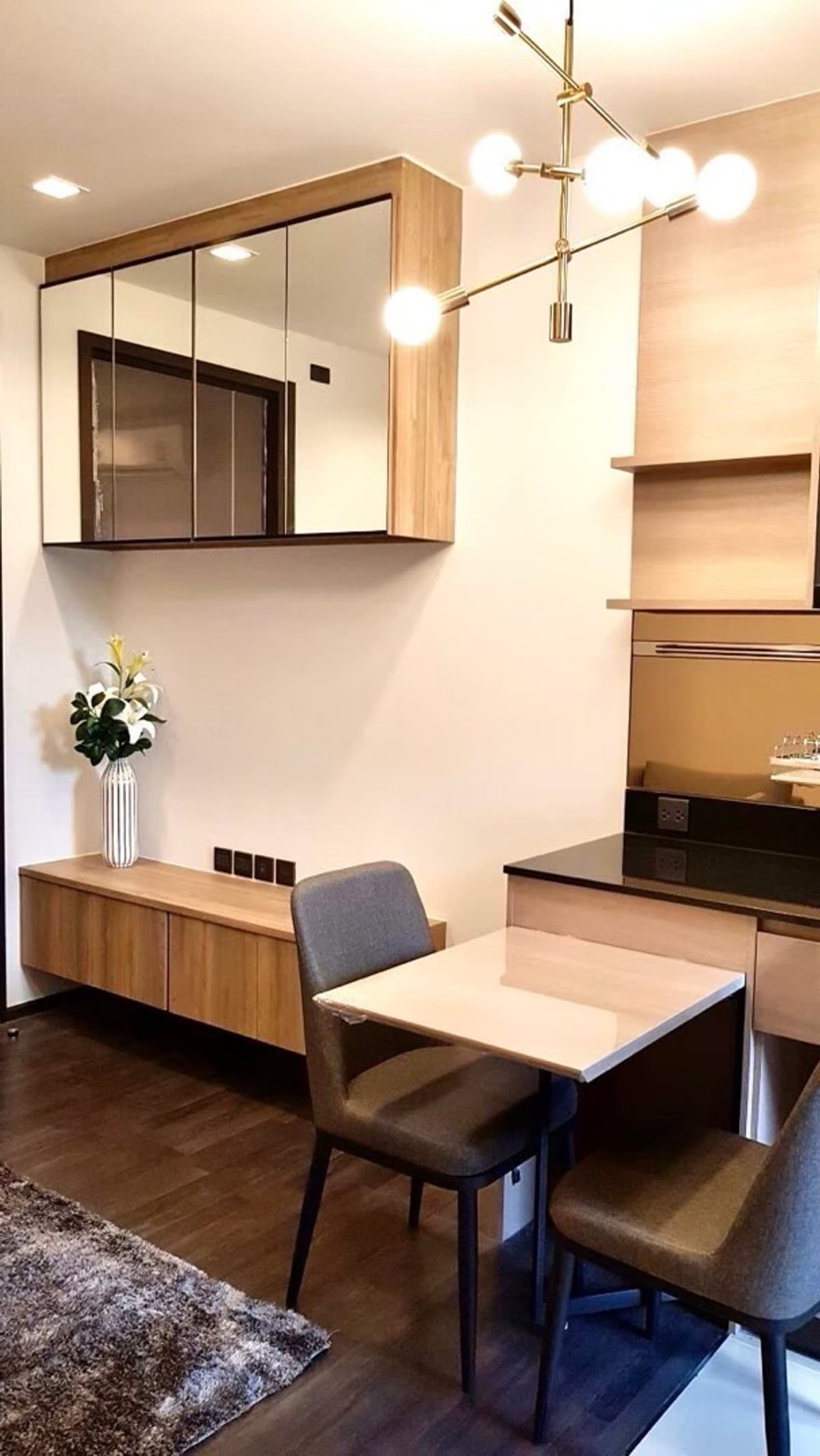 Photos