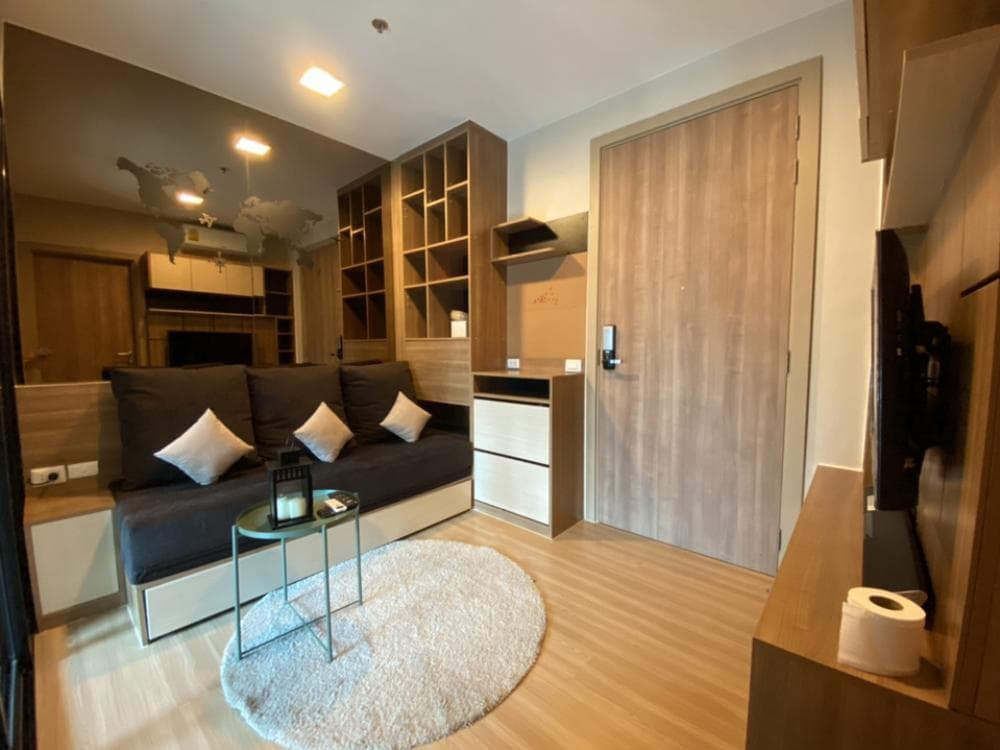 Photos